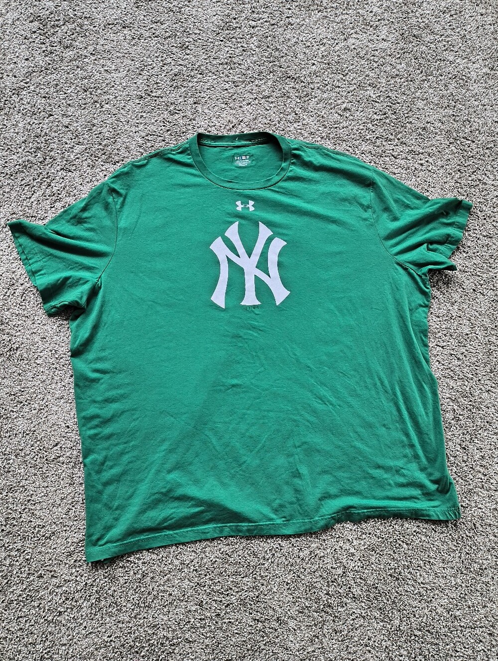 Men's Under Armour/ Fanatics New York Yankees T shirt
